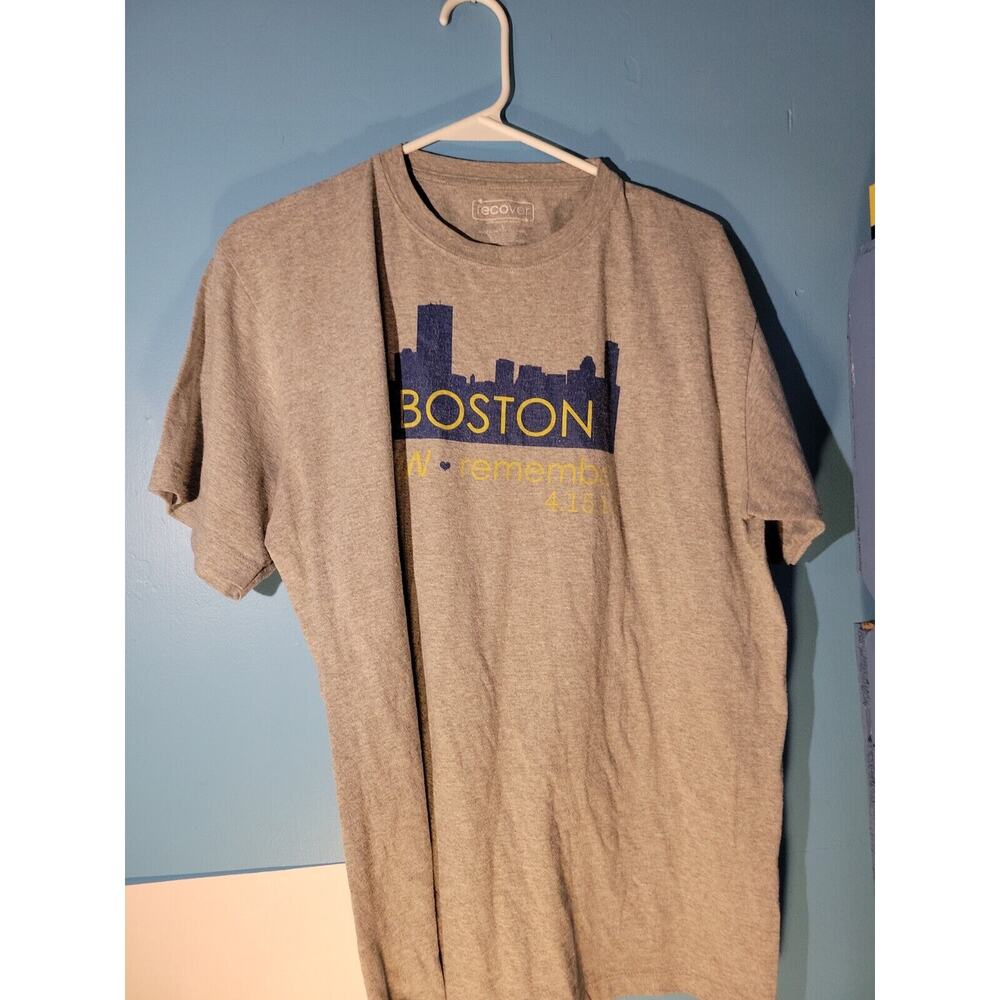 RARE Recover Boston Run 2013 Mens T Shirt 4.15.13 Size L